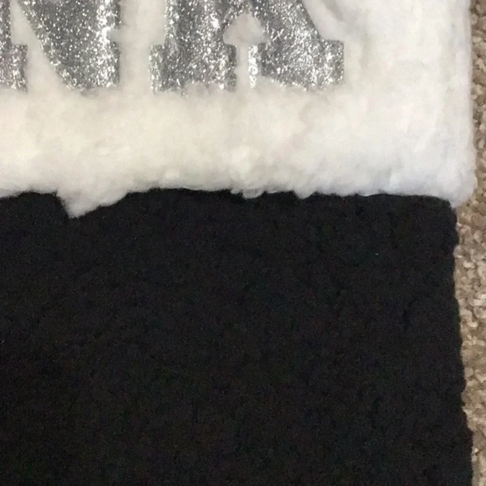 🆕VS PINK Stocking - Picture 3 of 3